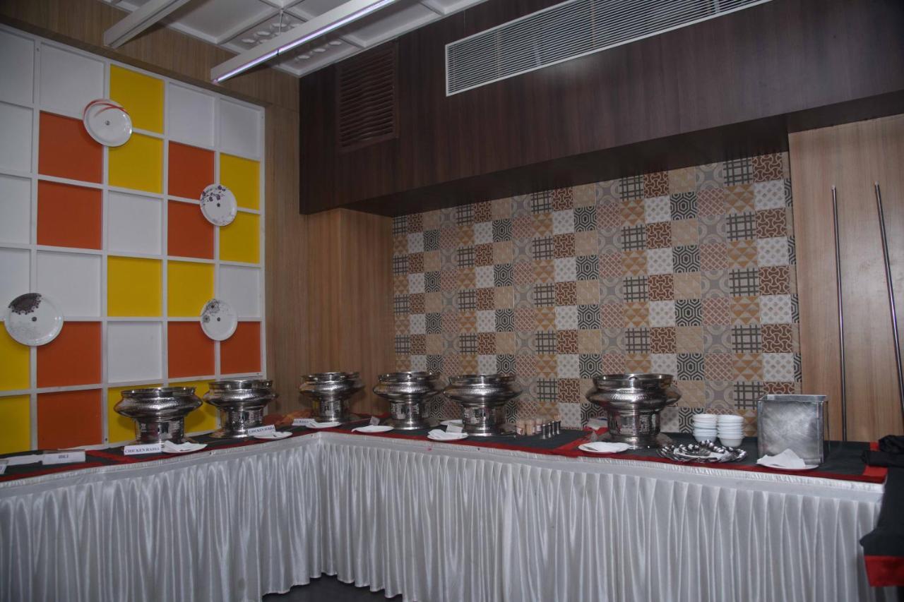 Nimantran Navi Mumbai Exterior foto