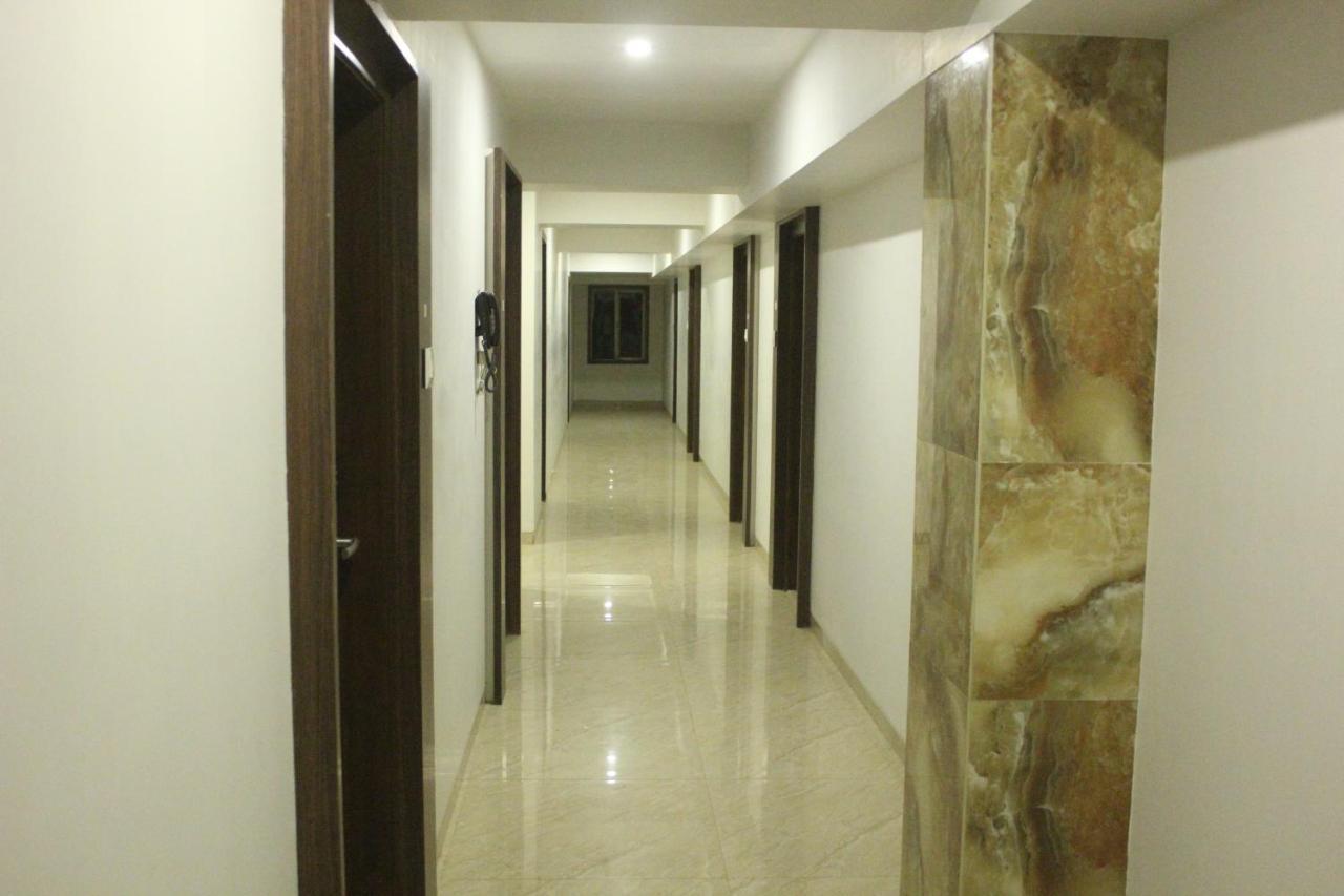 Nimantran Navi Mumbai Exterior foto